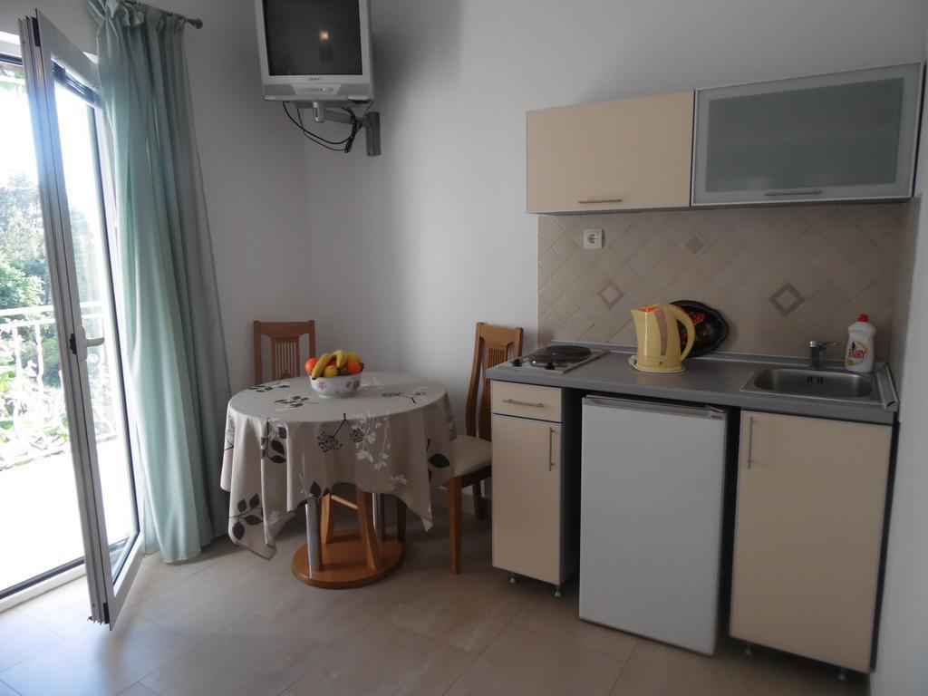 Apartments Slavica Jovanovic سفيتي ستيفان الغرفة الصورة